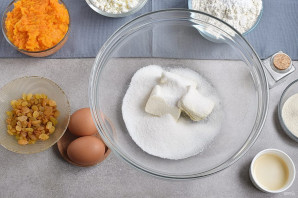 Пирог из тыквы в мультиварке