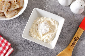 Минтай с фасолью в томатном соусе Минтай с фасолью в томатном соусе