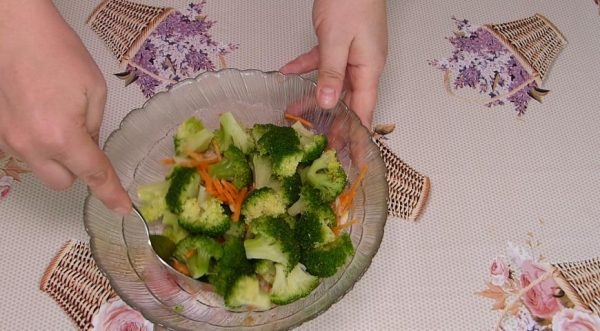 Брокколи по-корейски, пошаговый рецепт с фото