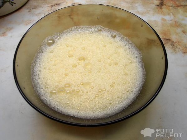 Рецепт: Быстрый пирог с вареньем - бисквит из варенья Рецепт: Быстрый пирог с вареньем - бисквит из варенья