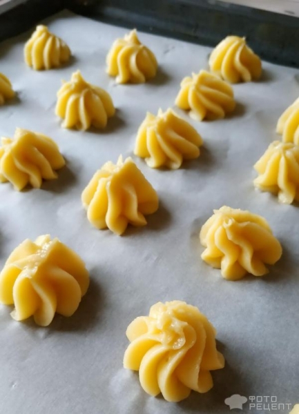 Рецепт: Профитроли с заварным кремом - "жемчужина" Рецепт: Профитроли с заварным кремом - "жемчужина"