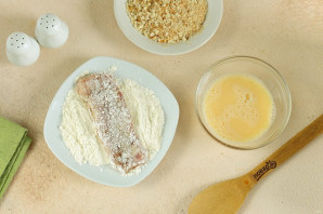 Свинина "Тонкацу" Свинина "Тонкацу"