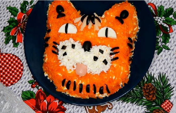 
Салат на Новый Год 2022, новинки в виде Тигра. Вкусные салаты на новогодний стол	