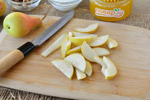 Салат из груши и банана Салат из груши и банана