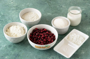 Калитки с брусникой