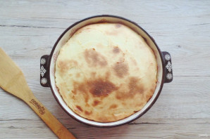 Творожная запеканка с бананом и яблоком Творожная запеканка с бананом и яблоком