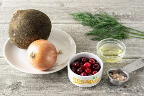 Салат с черной редькой