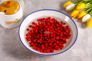 Варенье из клюквы с грецкими орехами Варенье из клюквы с грецкими орехами