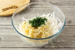 Салат с черной редькой