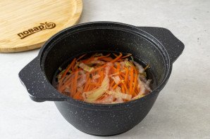 Салат из рисовой лапши