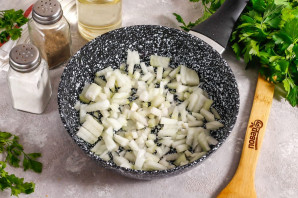 Свекла с луком в духовке