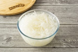 Салат с черной редькой