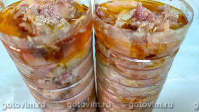 Колбаса из копченой и сырой рульки в пластиковой бутылке