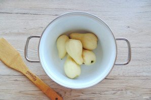 Груши целиком на зиму