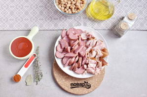 Суп из нута с копченостями Суп из нута с копченостями