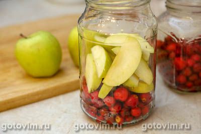 Компот из боярышника с яблоками Компот из боярышника с яблоками