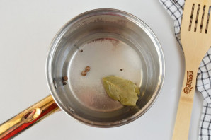 Маринованная свекла с луком