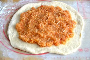 Осетинский пирог с яблоком и корицей