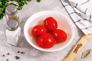 Форель в томатном соусе в духовке