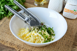 Баклажаны фаршированные сыром в духовке Баклажаны фаршированные сыром в духовке