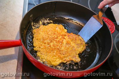 Шницель из свинины в картофельном кляре Шницель из свинины в картофельном кляре