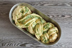 Хлеб с петрушкой