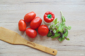 Томатный сок с базиликом на зиму