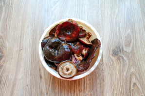 Засолка груздей сухим способом Засолка груздей сухим способом