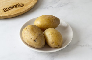 Окрошка на розовом квасе Окрошка на розовом квасе