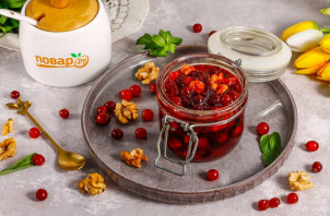 Варенье из клюквы с грецкими орехами Варенье из клюквы с грецкими орехами
