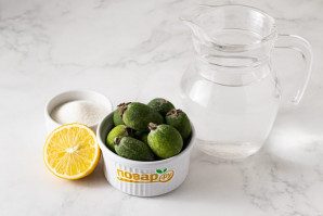 Лимонад из фейхоа Лимонад из фейхоа