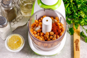 Хумус с петрушкой