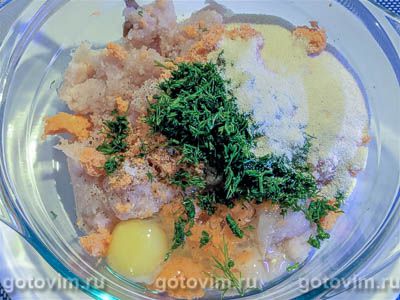 Тефтели из курицы с молочным соусом