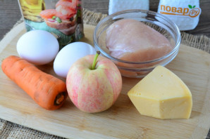 Салат "Павлинка" с яблоками