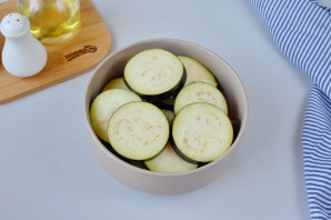 Баклажаны по-узбекски