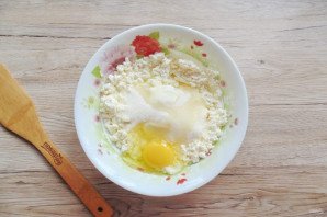 Творожная запеканка с бананом и яблоком Творожная запеканка с бананом и яблоком