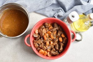 Говядина в вине по-бургундски Говядина в вине по-бургундски