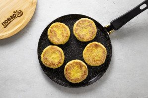 Котлеты из кабачков и нута