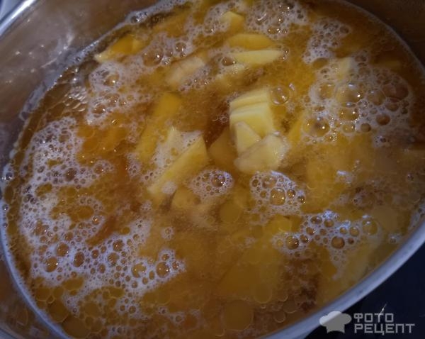 Рецепт: Борщ по-львовски - "Борщок из свёклы с ветчинкой и с сосисками". По Чехову.