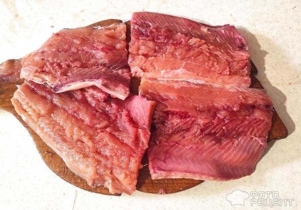 Рецепт: Домашняя соленая горбуша - Простой, но очень вкусный рецепт