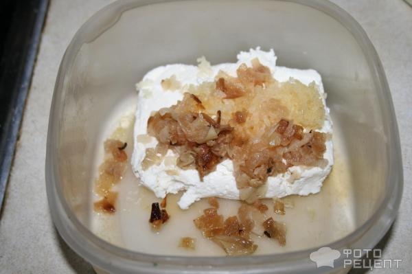 Рецепт: Горячие бутерброды в ростере - с творогом и помидором Рецепт: Горячие бутерброды в ростере - с творогом и помидором