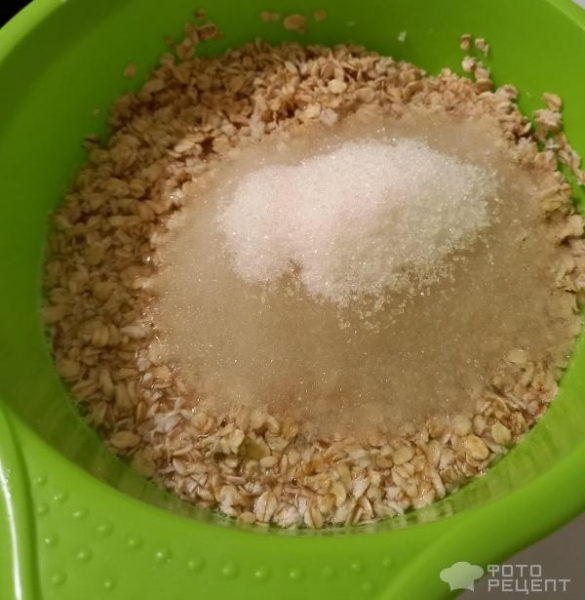 Рецепт: Овсяное печенье из мелких хлопьев - Очень шоколадное, тонкое хрустящее печенье