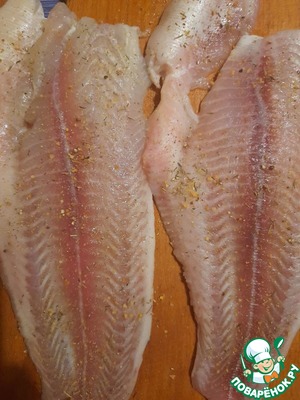 Запеченая рыба с грибным соусом