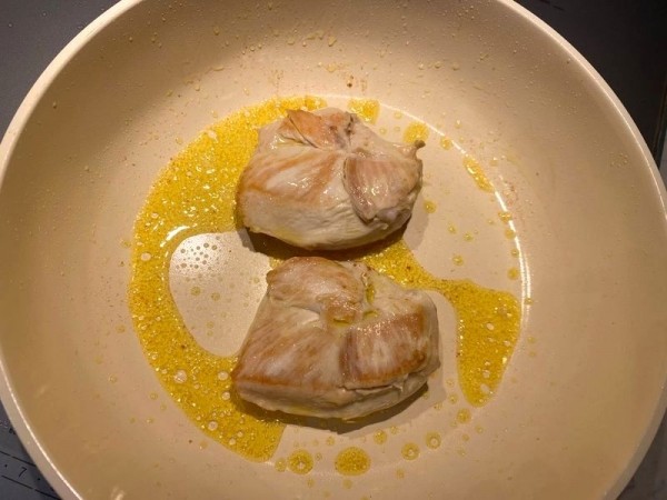 
Курица с гречкой в сковороде &mdash; рецепт приготовления в домашних условиях	