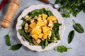 Салат с курицей и апельсинами