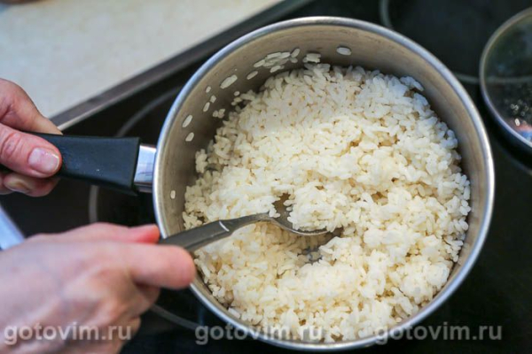 Поке с авокадо, брокколи и яйцом Поке с авокадо, брокколи и яйцом