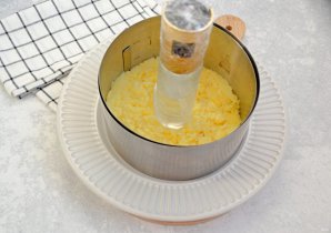 Салат "Гранатовый браслет" с сыром