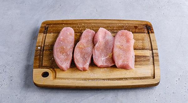 Филе индейки в кокосовом соусе на сковороде, пошаговый рецепт с фото на 352 ккал