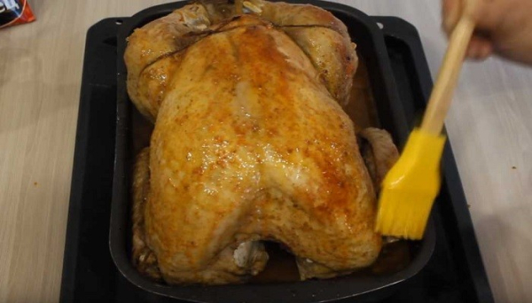 
			Индейка в духовке целиком &mdash; 5 рецептов приготовления сочной и мягкой индейки		