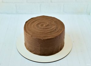 Шоколадный слоеный торт